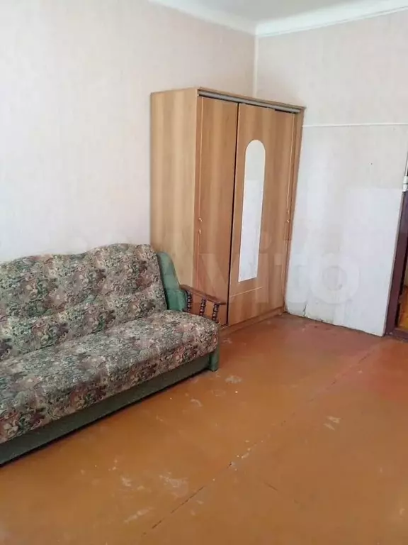 Комната 17 м в 3-к., 1/2 эт. - Фото 0