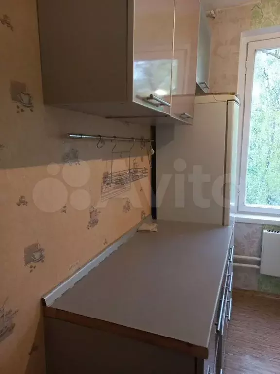 Комната 16 м в 3-к., 4/9 эт. - Фото 1