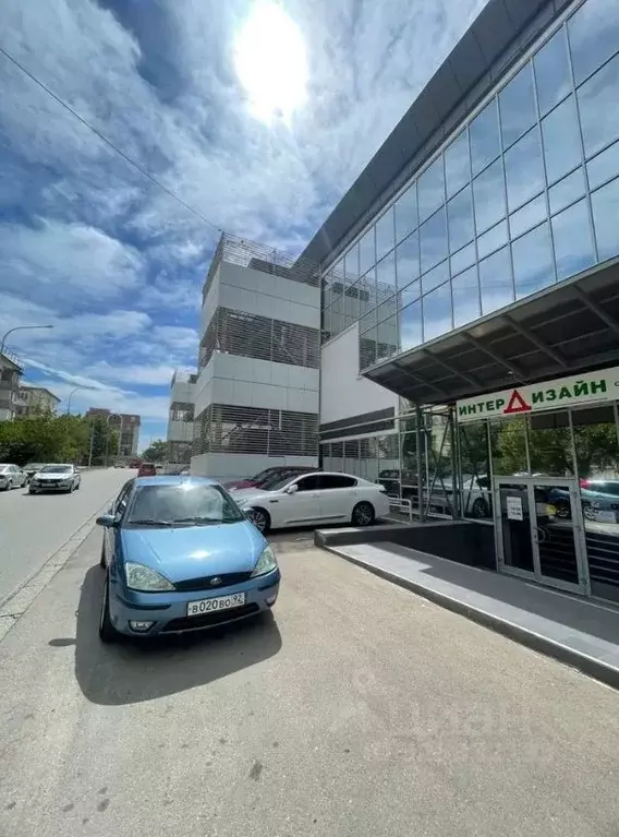 Торговая площадь в Севастополь ул. Руднева, 38 (1000 м) - Фото 1