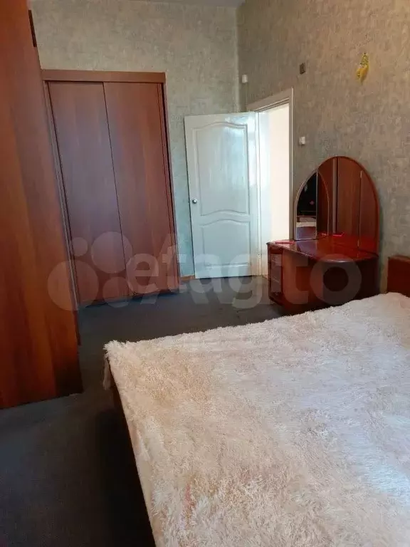 2-к. квартира, 55 м, 5/5 эт. - Фото 1