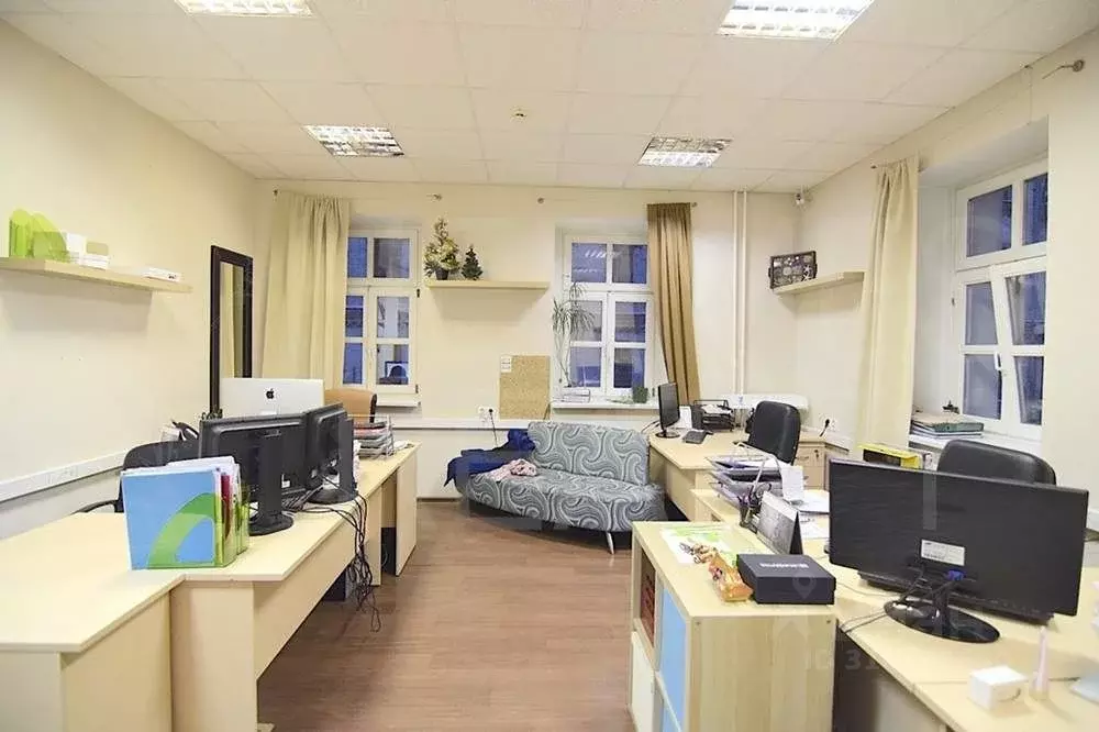 Офис в Москва 2-й Троицкий пер., 3 (1000 м) - Фото 0