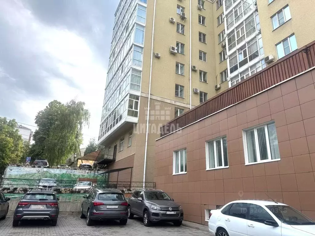 Гараж в Воронежская область, Воронеж Театральная ул., 2 (22 м) - Фото 1