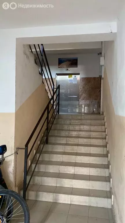 2-комнатная квартира: Избербаш, улица Г. Гамидова, 85А (70 м) - Фото 1