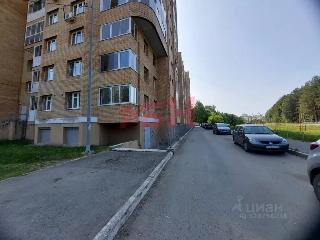Помещение свободного назначения в Свердловская область, Екатеринбург ... - Фото 1