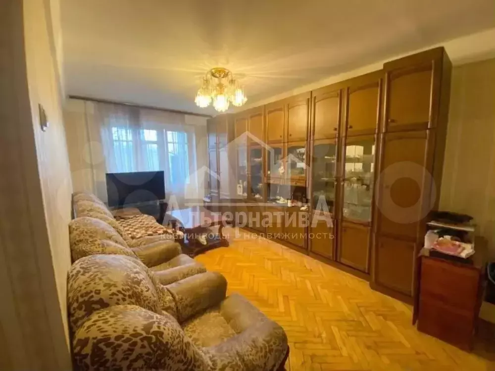 3-к. квартира, 60 м, 3/5 эт. - Фото 0