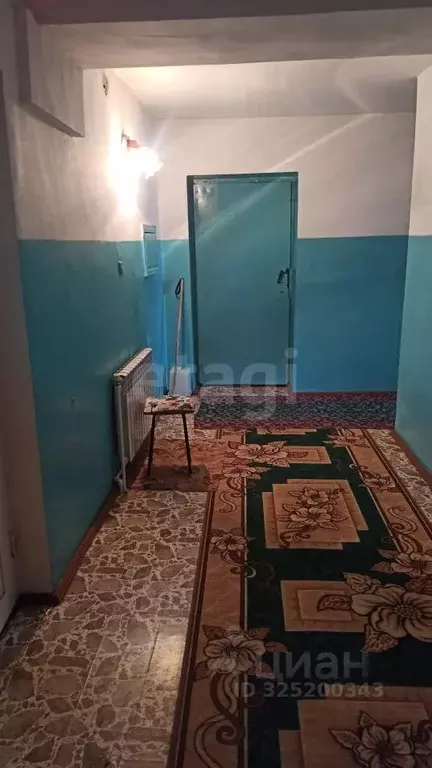 Дом в Пермский край, пос. Куеда ул. Строителей, 1 (240 м) - Фото 1