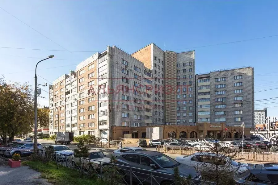 3-к кв. Новосибирская область, Новосибирск Советская ул., 101 (62.8 м) - Фото 0