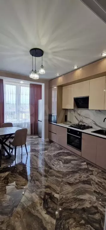 1-к. квартира, 40 м, 3/18 эт. - Фото 0