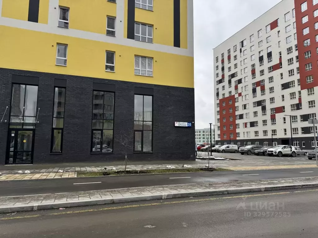 Помещение свободного назначения в Свердловская область, Екатеринбург ... - Фото 2