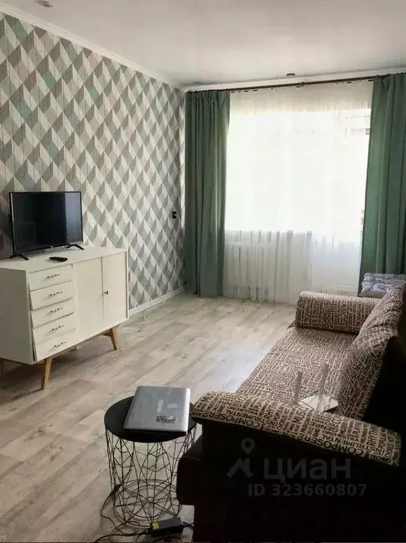 2-к кв. Курская область, Курск ул. Дзержинского, 64/2 (39.7 м) - Фото 0