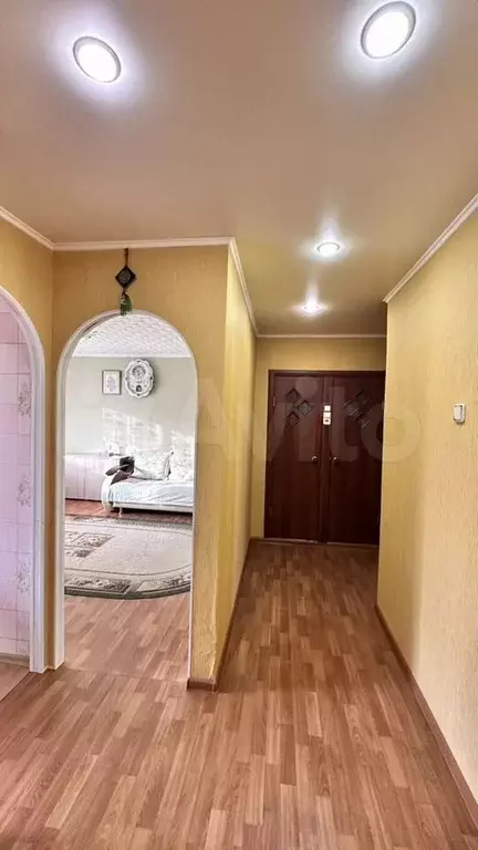 Комната 15 м в 2-к., 2/5 эт. - Фото 0