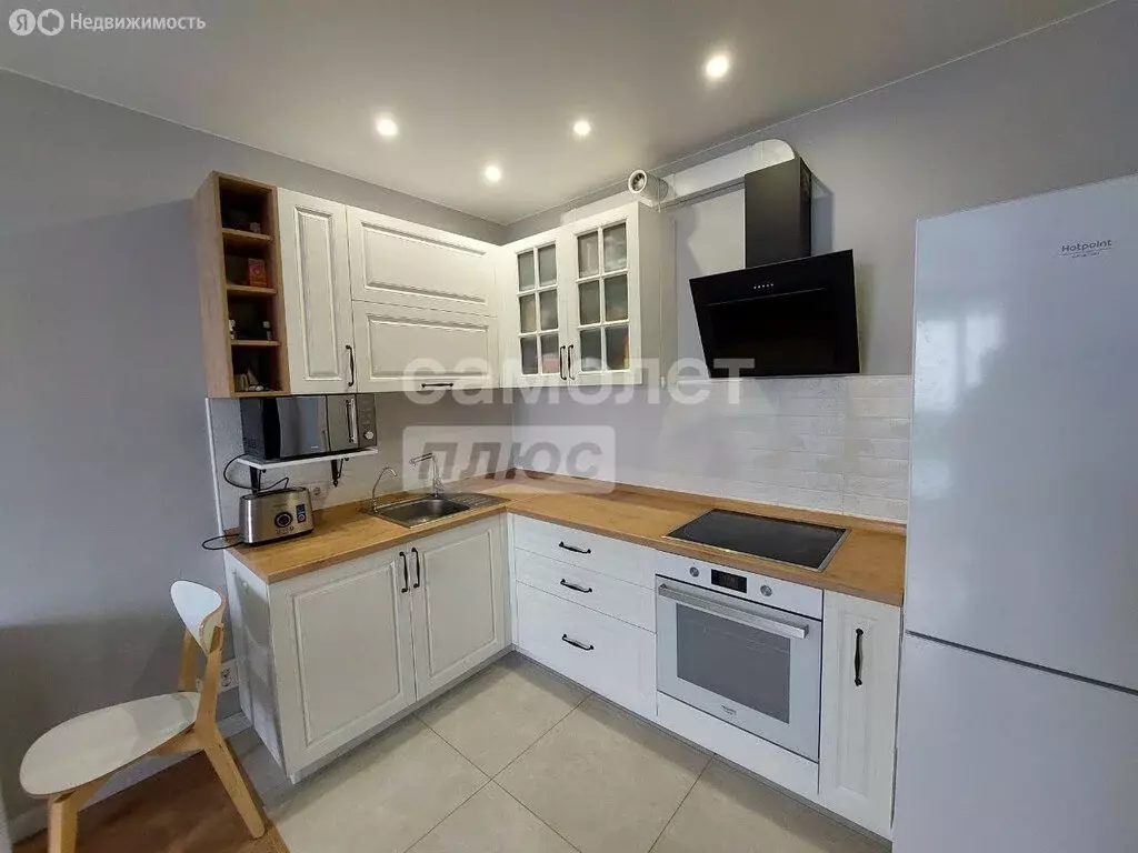 2-комнатная квартира: Ижевск, улица Карла Маркса, 308к1 (46 м) - Фото 1