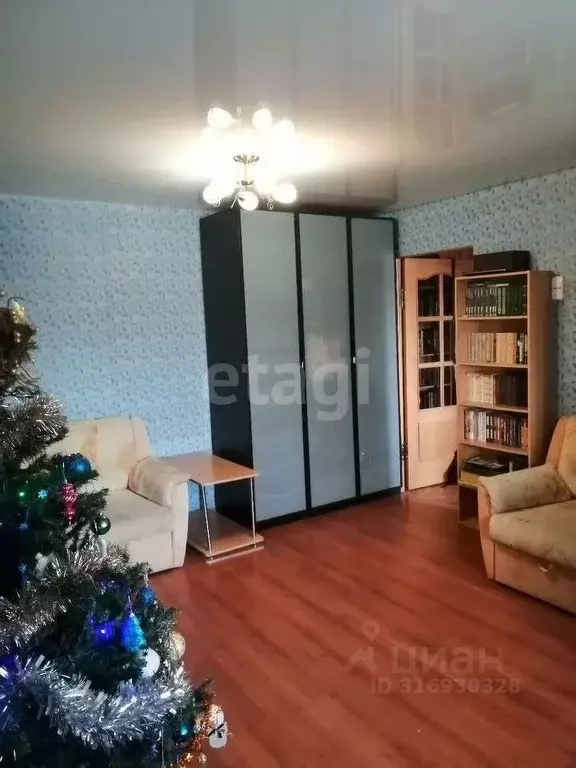 2-к кв. Свердловская область, Екатеринбург ул. Амундсена, 64 (43.3 м) - Фото 0