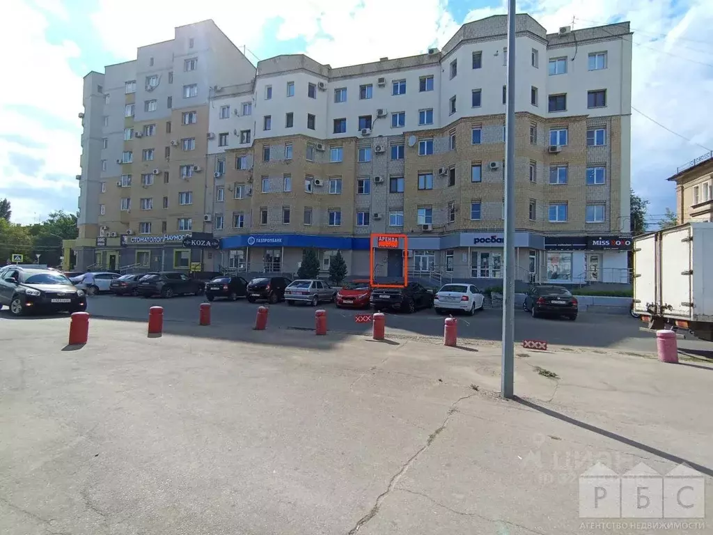 Помещение свободного назначения в Саратовская область, Энгельс ул. ... - Фото 1