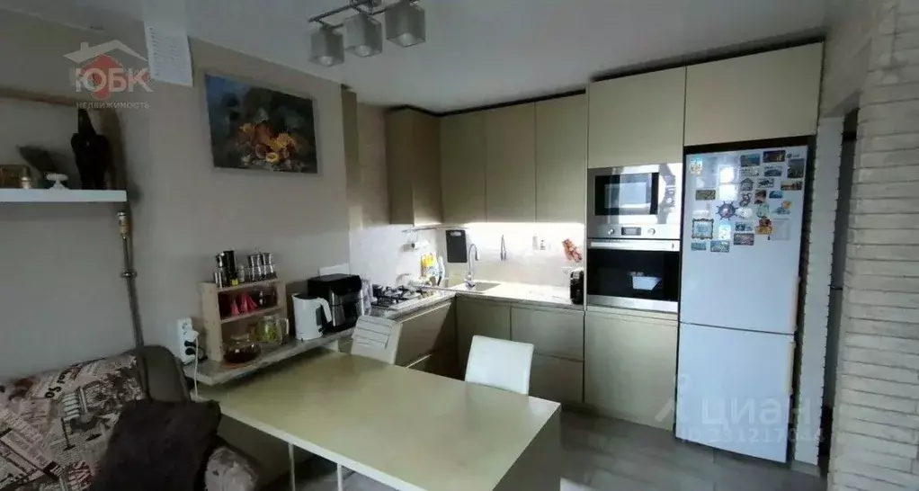 2-к кв. Крым, Евпатория просп. Победы, 87Бк1 (59.0 м) - Фото 1