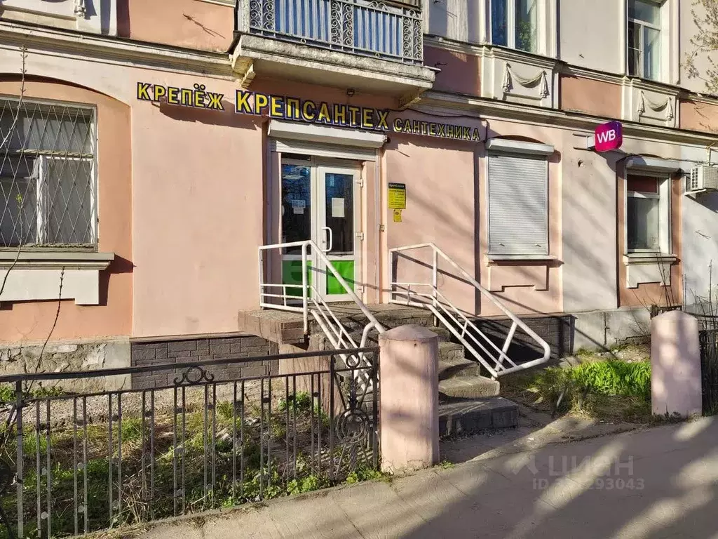 Торговая площадь в Тверская область, Тверь ул. Горького, 58 (76 м) - Фото 1