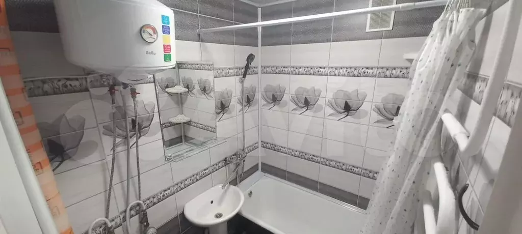 1-к. квартира, 30 м, 3/5 эт. - Фото 0
