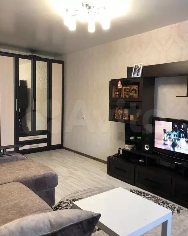 1-к. квартира, 33 м, 6/9 эт. - Фото 1