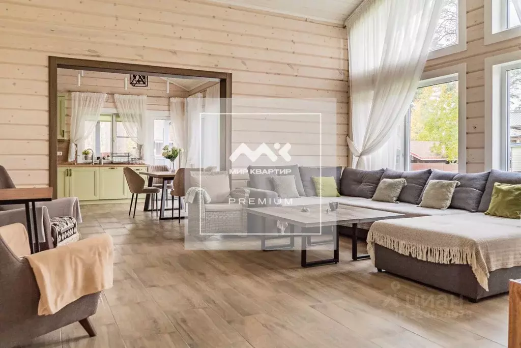 Дом в Ленинградская область, Выборгский район, Полянское с/пос, пос. ... - Фото 1