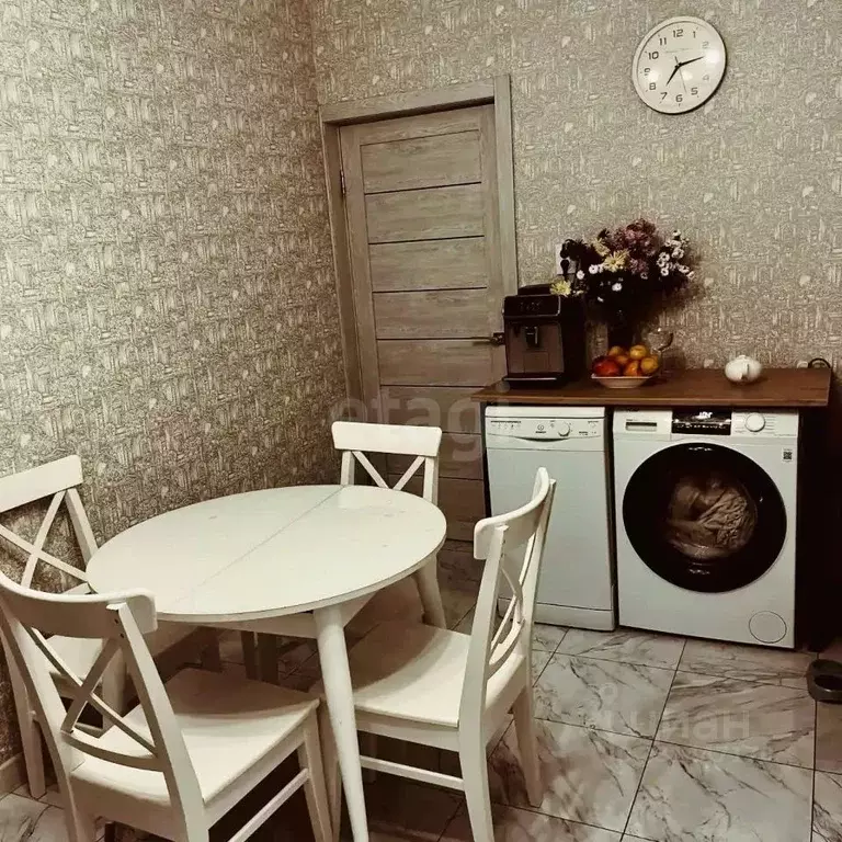 3-к кв. Краснодарский край, Новороссийск ул. Дзержинского, 138 (65.6 ... - Фото 1