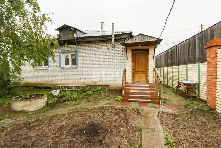 Дом в Тюменская область, Тюмень Парфеново мкр, ул. Хохлова (52 м) - Фото 1