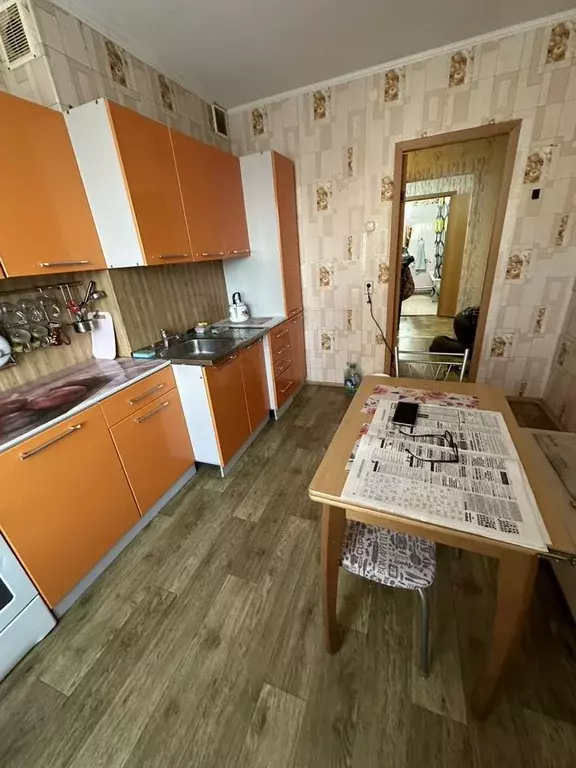 1-к кв. Ленинградская область, Кингисепп ул. Жукова, 20 (80.0 м) - Фото 1