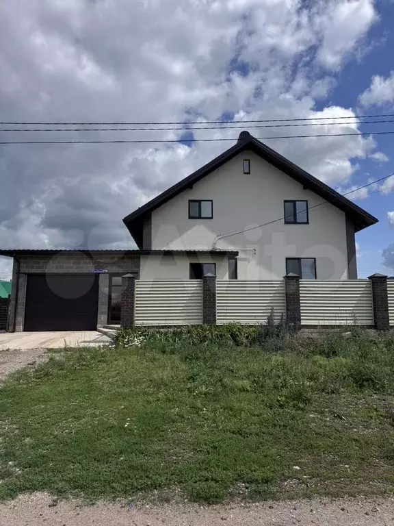 Дом 140 м на участке 6 сот. - Фото 0