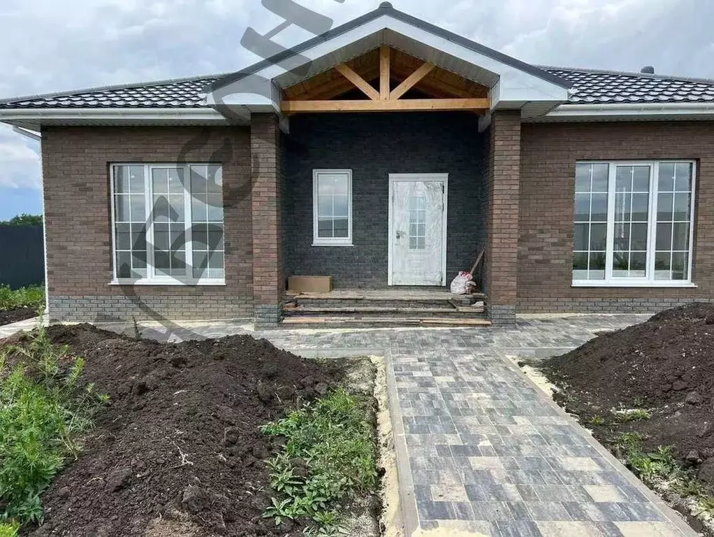 Дом в Белгородская область, Белгородский район, с. Стрелецкое 2 (110 ... - Фото 1