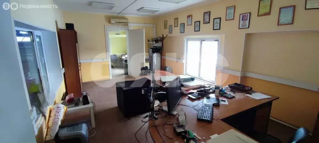 Помещение свободного назначения (2500 м) - Фото 1