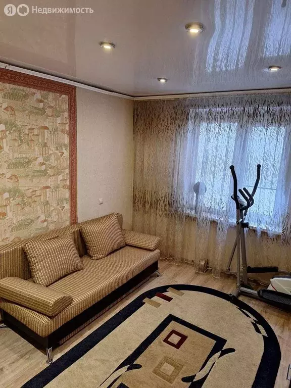 3-комнатная квартира: Челябинск, улица Чичерина, 29 (68.5 м) - Фото 1