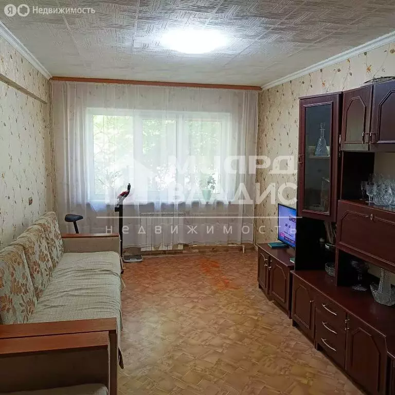 3-комнатная квартира: Омск, Взлётная улица, 3Б (60 м) - Фото 1