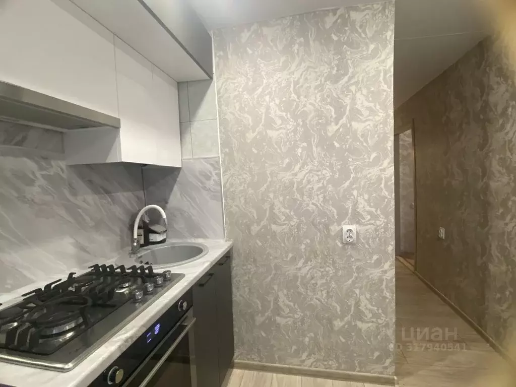 2-к кв. Татарстан, Альметьевск Геофизическая ул., 5А (42.0 м) - Фото 1