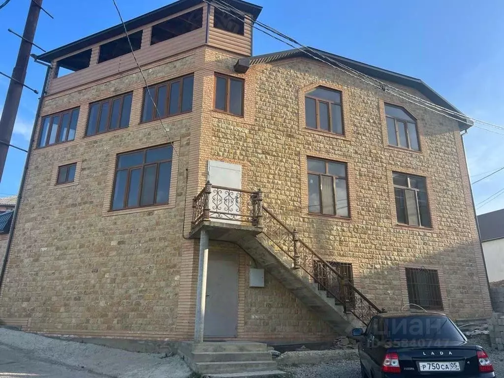 Дом в Дагестан, Махачкала ул. Алычовая, 2 (250 м) - Фото 0