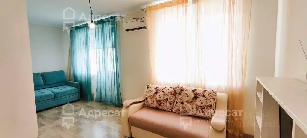 1-к кв. Волгоградская область, Волгоград ул. 64-й Армии, 137А (28.9 м) - Фото 0