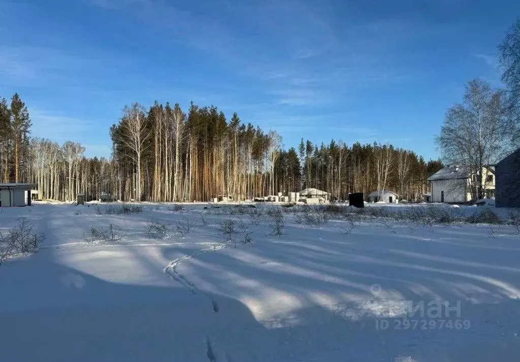 Участок в Свердловская область, Сысертский городской округ, пос. ... - Фото 1