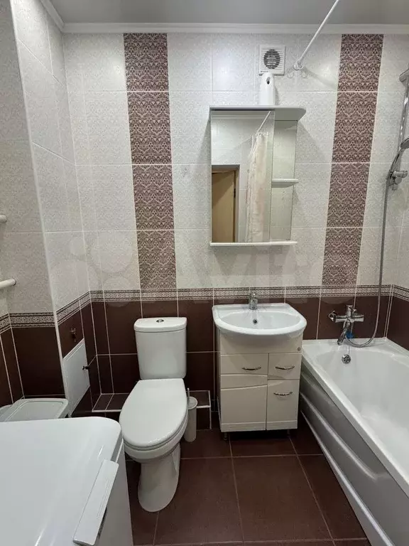 1-к. квартира, 37 м, 8/10 эт. - Фото 0