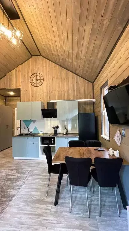 Дом в Карачаево-Черкесия, Зеленчукский район, с. Архыз  (50 м) - Фото 2