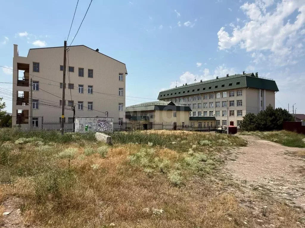 Участок в Крым, Симферополь Каменка мкр, проезд 3-й Наратлы (8.0 сот.) - Фото 0