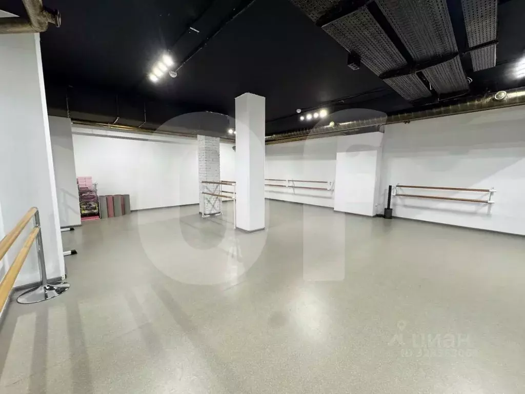 Офис в Москва ул. Архитектора Власова, 6 (1334 м) - Фото 1