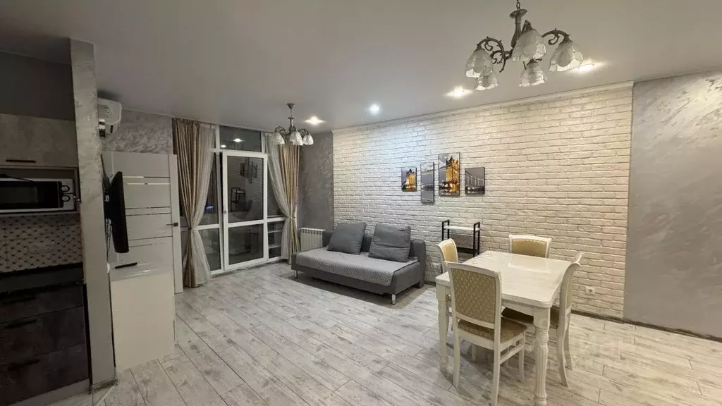 2-к кв. Краснодарский край, Сочи Светлана мкр, ул. Депутатская, 10 ... - Фото 1