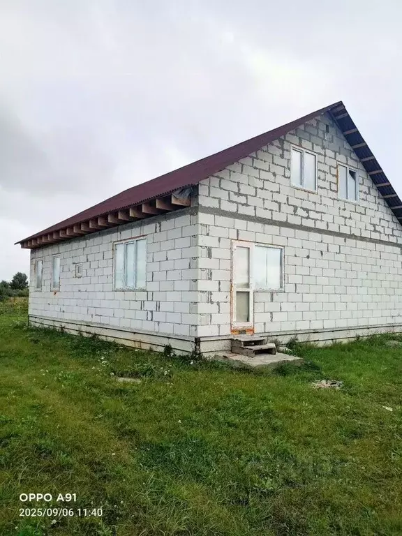 Дом в Свердловская область, Каменский муниципальный округ, с. ... - Фото 1