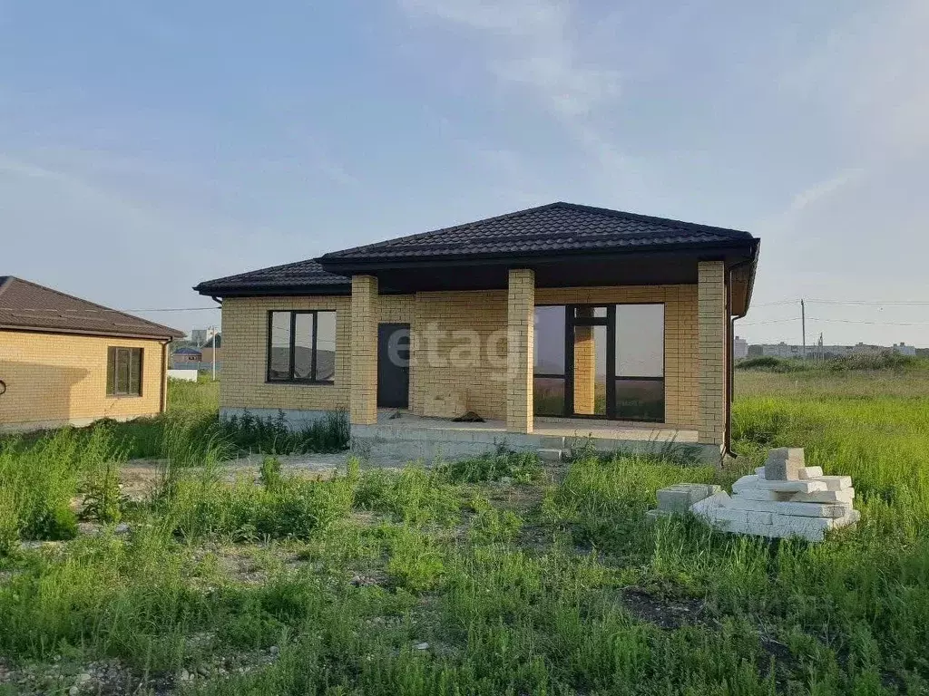 Дом в Ставропольский край, Ставрополь № 12 мкр, ул. Летная, 108 (102 ... - Фото 1