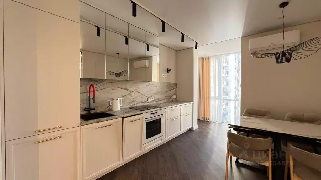 Квартира, 3 комнаты, 62 м - Фото 1