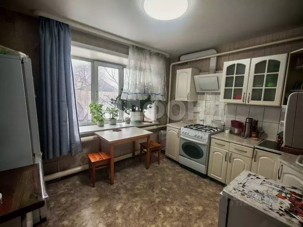 3-к кв. Новосибирская область, Сузун рп ул. Степанова, 5 (75.8 м) - Фото 1