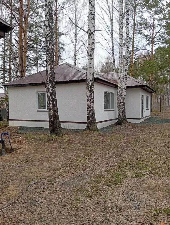 Дом в Свердловская область, Первоуральск муниципальный округ, с. ... - Фото 0