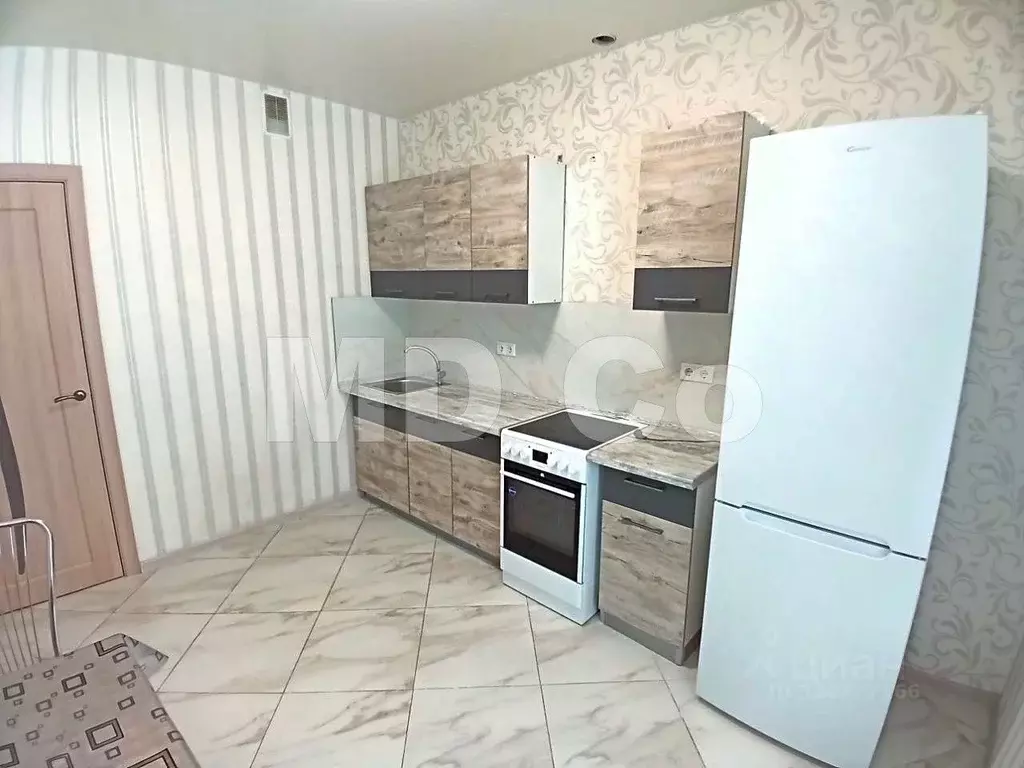 1-к кв. Московская область, Мытищи просп. Астрахова, 5 (35.0 м) - Фото 0