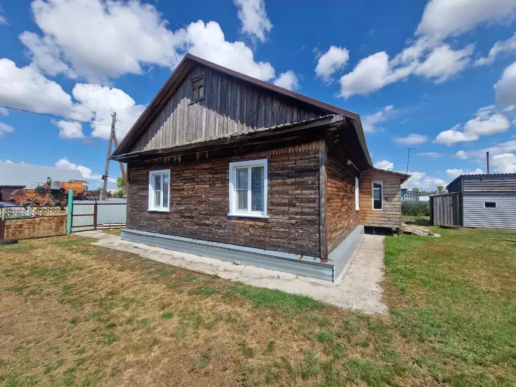 Дом в Алтайский край, Рубцовский район, Куйбышевский сельсовет, пос. ... - Фото 1