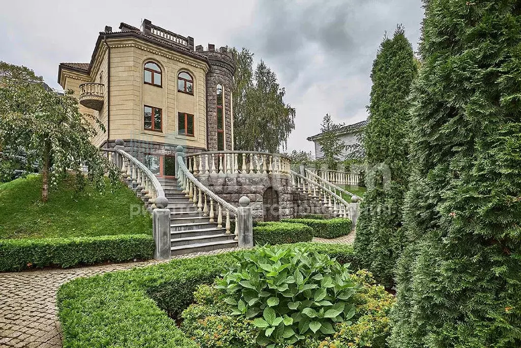 Продается дом в пос. Мякинино - Фото 1