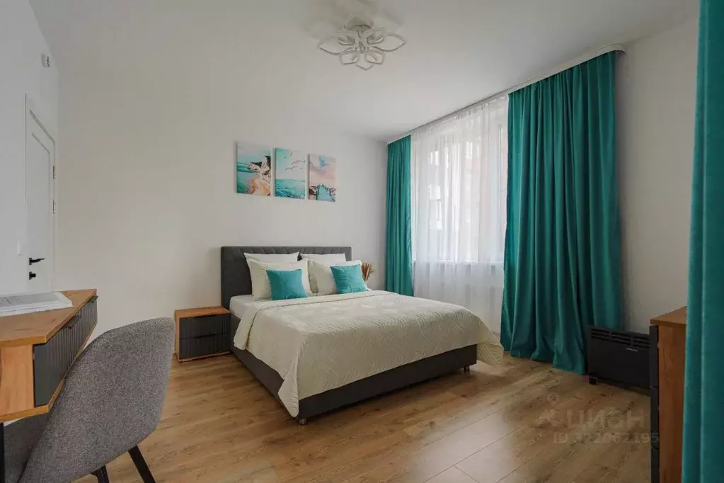 3-к кв. Свердловская область, Екатеринбург ул. Блюхера, 40А (71.0 м) - Фото 1