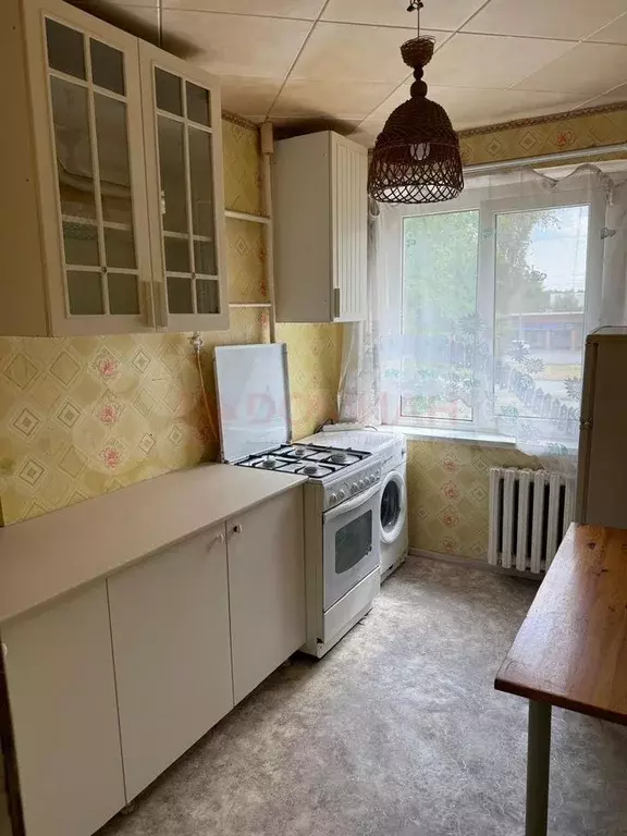 2-к. квартира, 45 м, 2/9 эт. - Фото 1